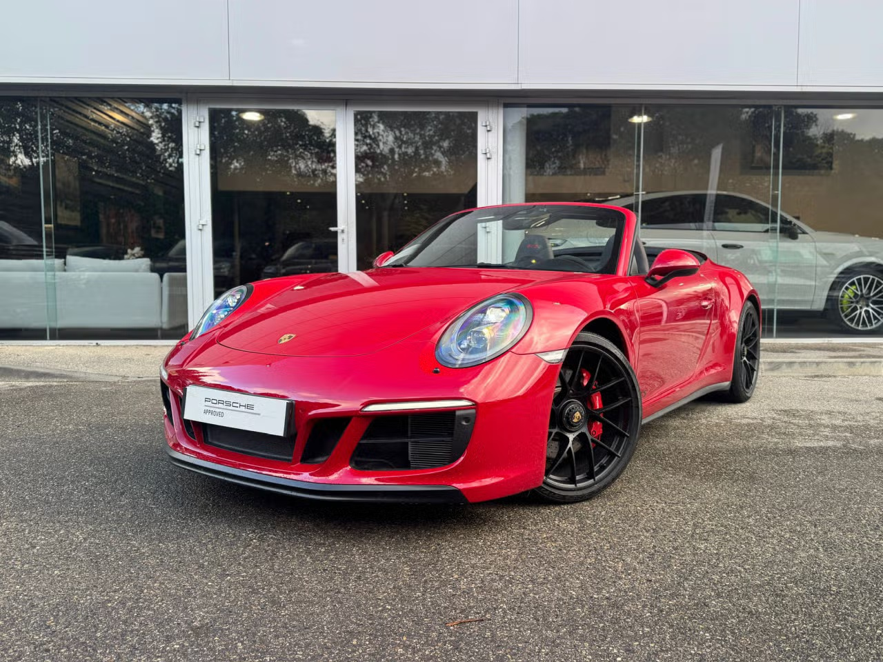 PORSCHE 911 Carrera 4 Cabriolet 3.0i 450