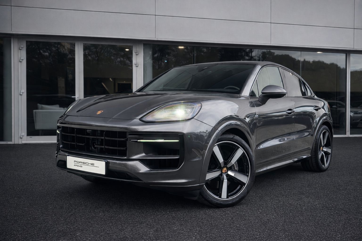 PORSCHE Cayenne Coupé E-Hybrid 3.0 V6 470 ch