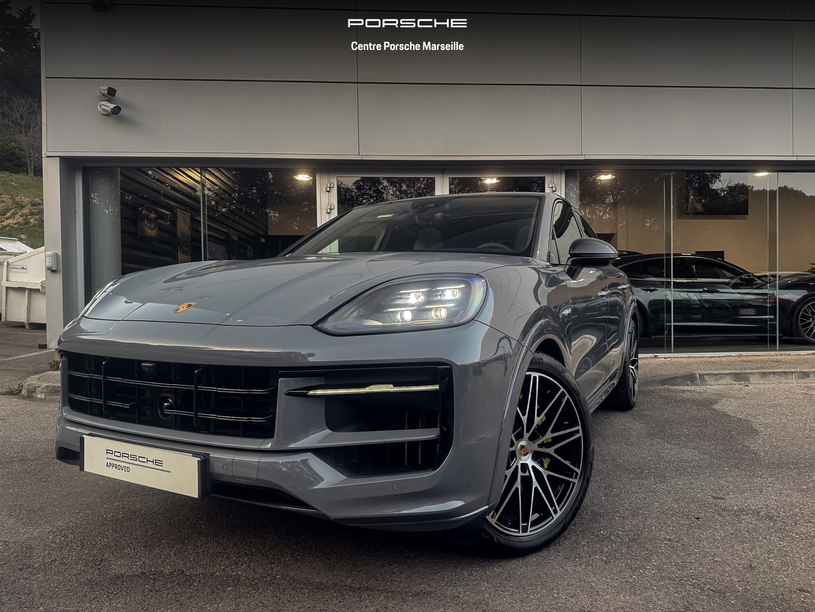 PORSCHE Cayenne Coupé E-Hybrid 3.0 V6 470 ch