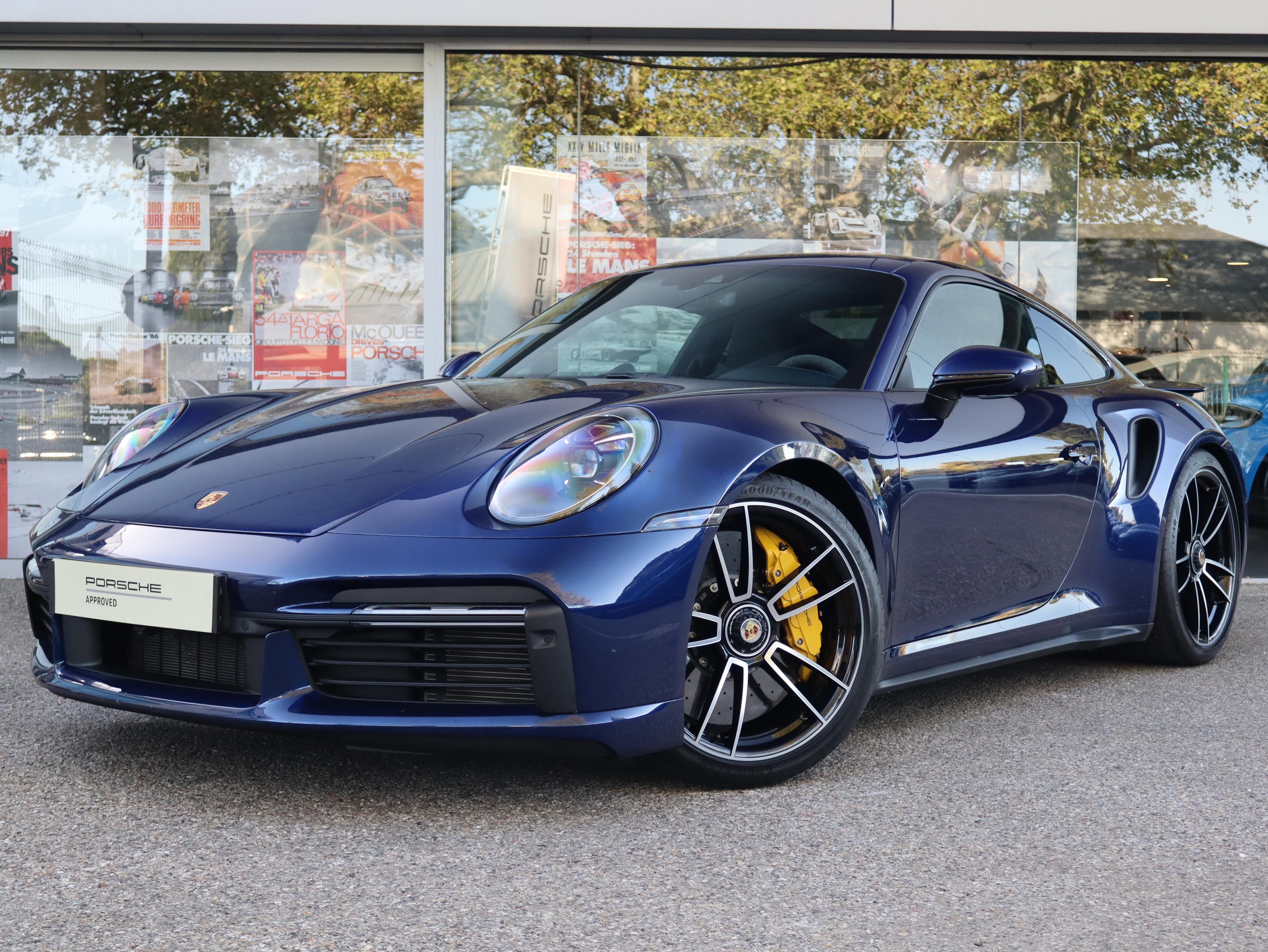 PORSCHE 911 Turbo S Coupé 3.8i 650 PDK