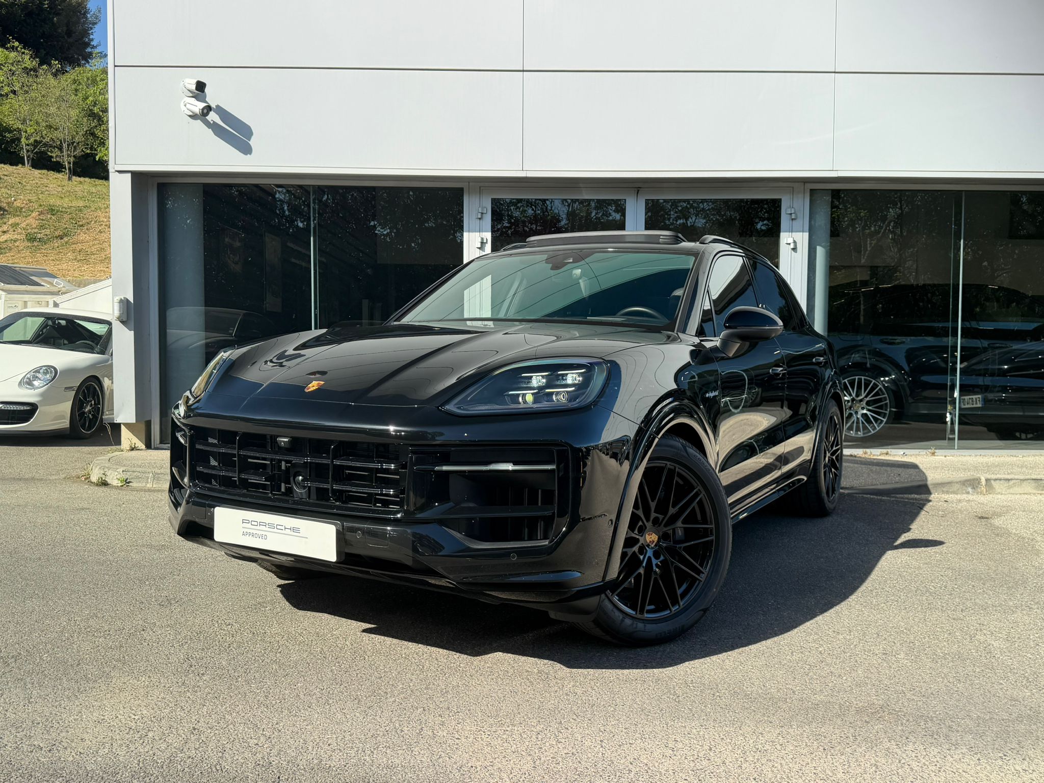 PORSCHE Cayenne E-Hybrid 3.0 V6 470 ch