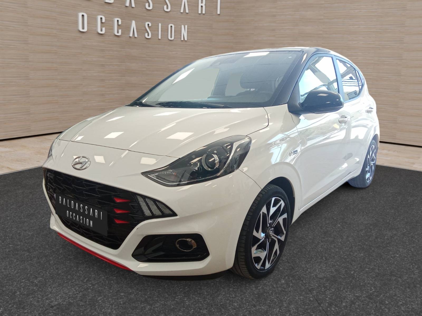 HYUNDAI i10 1.2 84