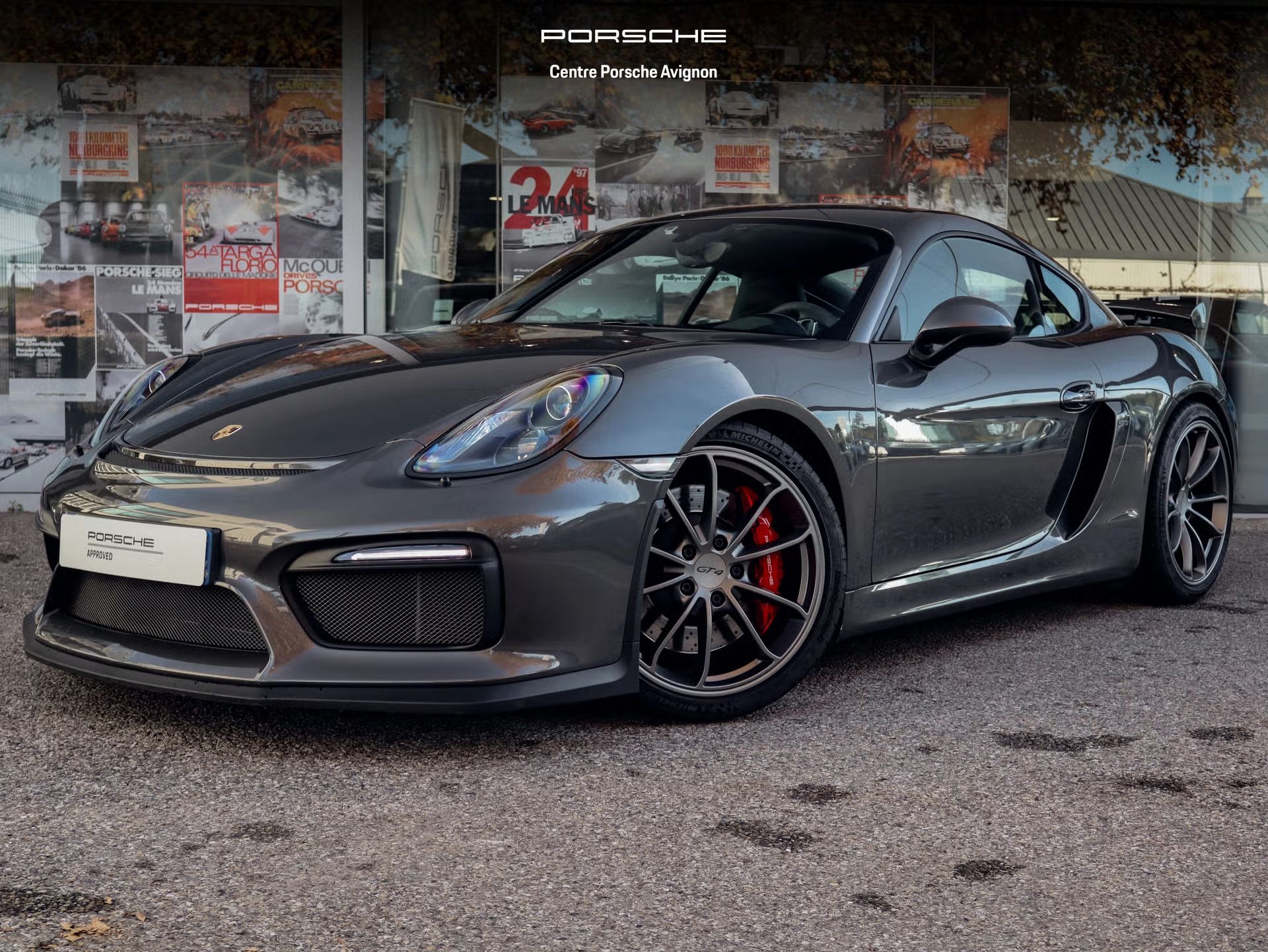 PORSCHE Cayman GT4 3.8i 385