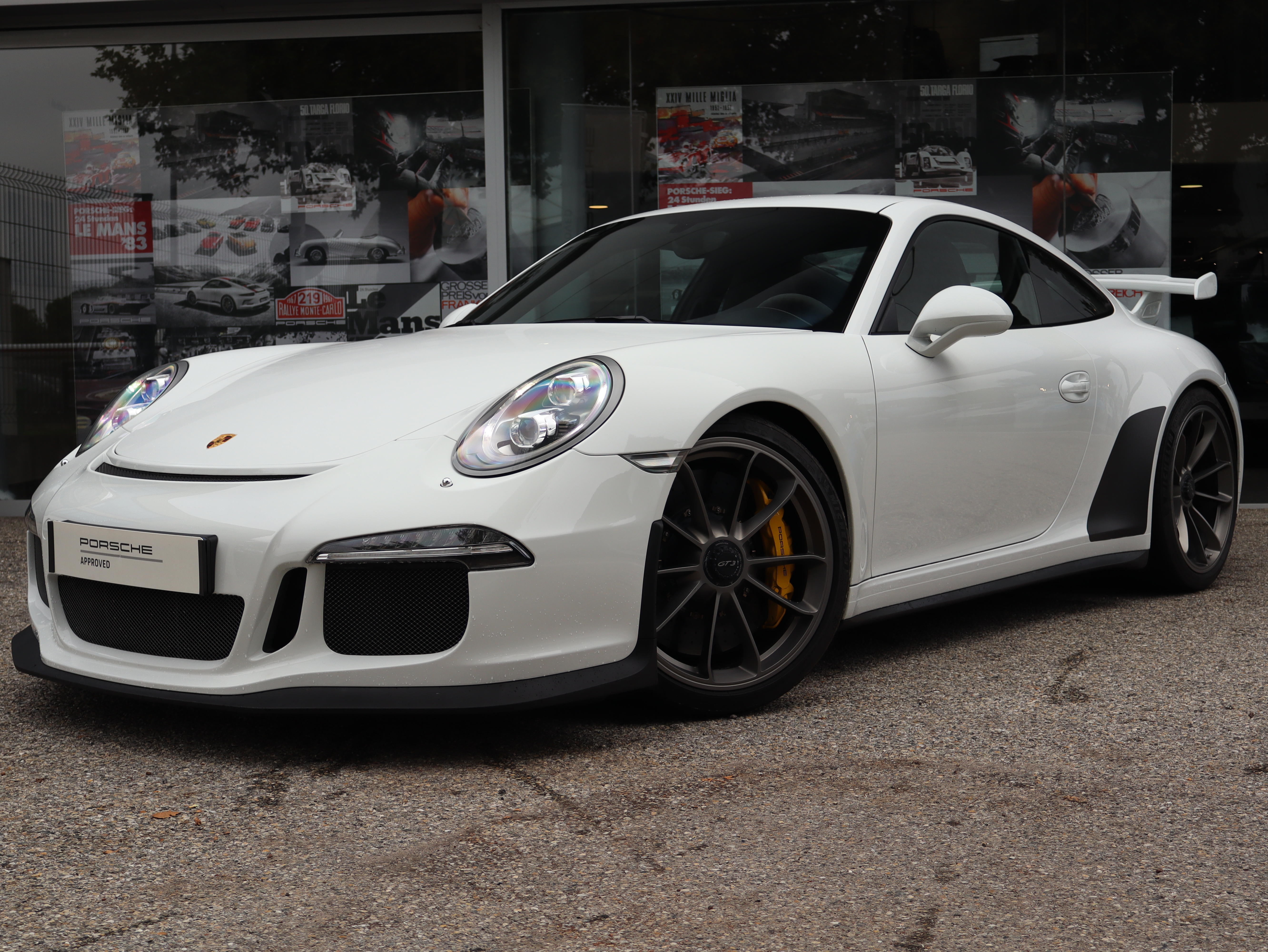 PORSCHE 911 3.8i